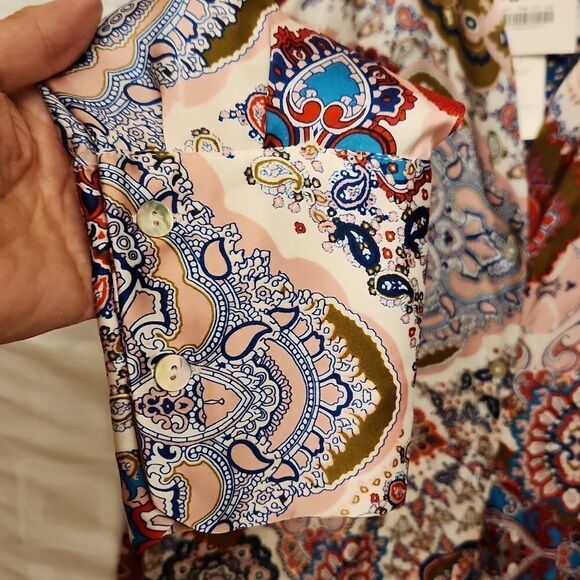 Zara multicolor print v-neck button down long sleeve blouse. Sz S oversized - Picture 3 of 9